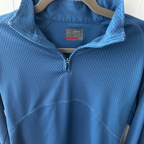 NWOT ALPINE DESIGN Blue Quarter-Zip Pullover w/Long Sleeves Waffle Knit Material - Picture 9 of 14